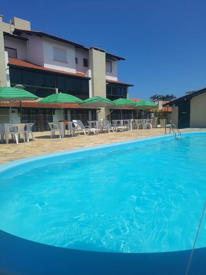 Casa De Em - Capao Novo *